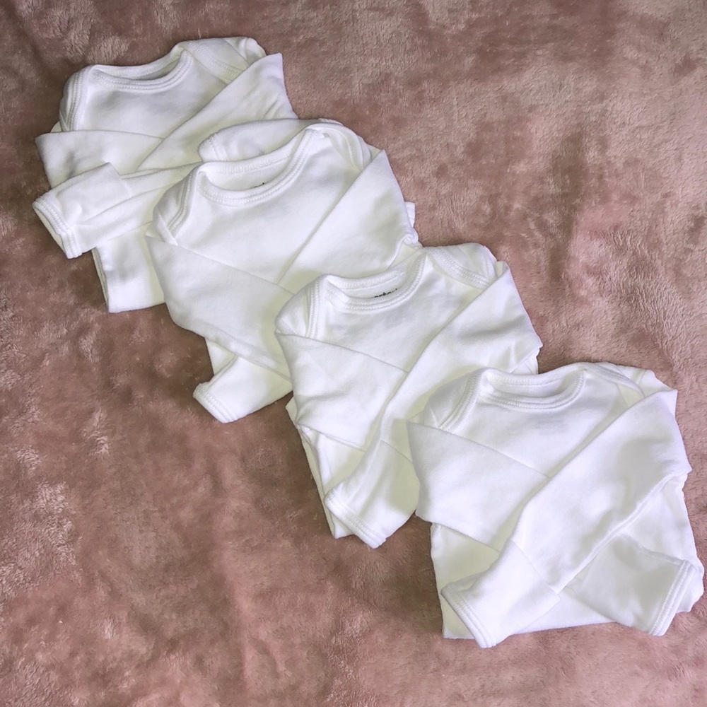 Newborn long sleeve Onesies